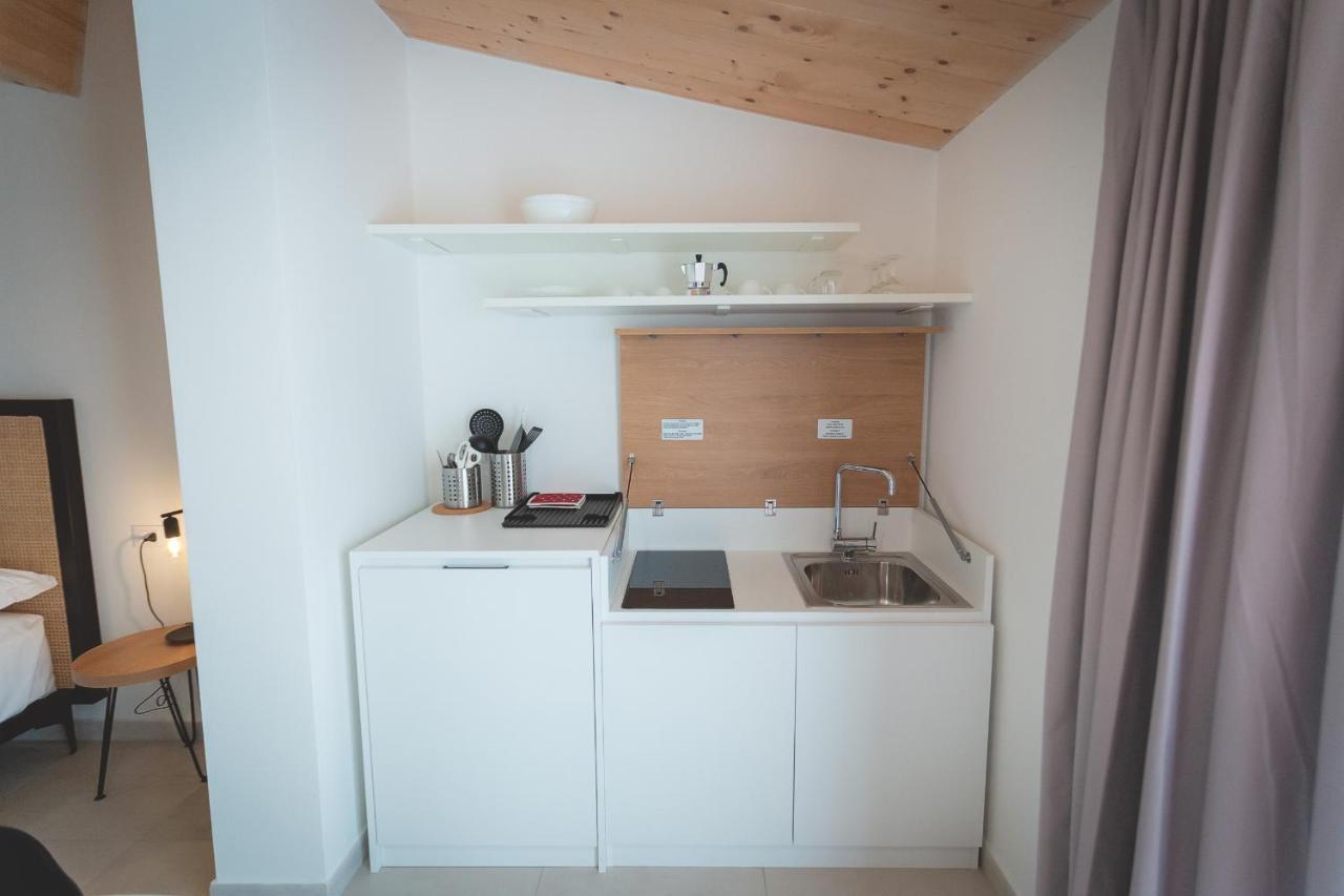 Via Siena 4 - Suites & Rooms 마리나디세시나 외부 사진